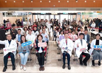 守護0至6歲孩成長　成醫兒童聯合發展評估中心打造「育兒成」照護平台