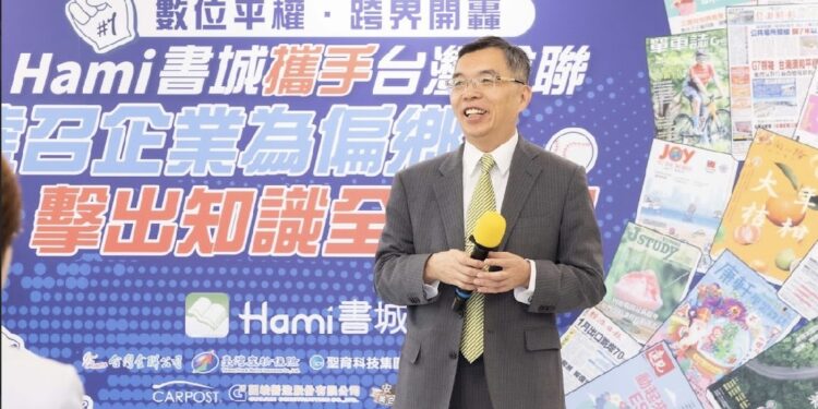 數位平權跨界開轟　7企業助攻偏鄉學童擊出「知識全壘打」