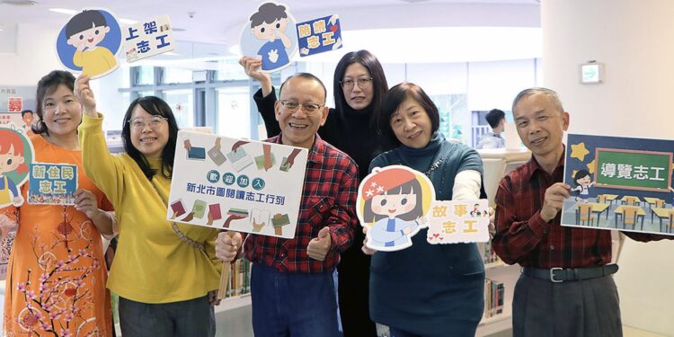 從異鄉人到文化橋樑！越籍媽媽阮氏玄化身故事志工     在圖書館說家鄉話找回歸屬感