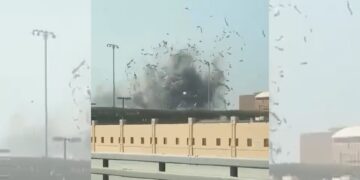 影音/報復美以 伊朗彈道飛彈擊中巴林美國海軍第五艦隊總部