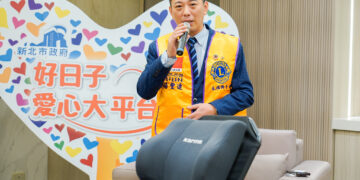 響應好日子大平台！永福獅子會捐贈 35台高階輪椅     無段仰躺功能讓失能者更舒適