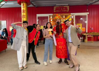 五大社團聯合捐贈及山財神傳奇-春節公益展演圓滿成功