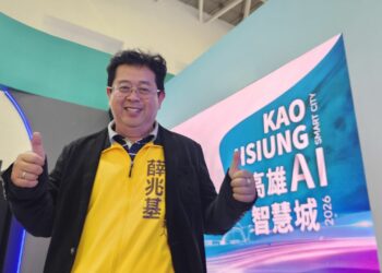 左楠區議員參選人薛兆基表示:核能政策若轉彎　民進黨立委只剩兩條路：修黨綱或倒閣