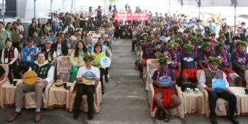 「無私分享號」傳統航海壯舉感動人心　海委會於高雄港盛大迎船