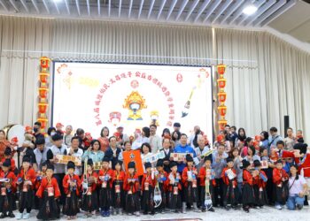 嘉市公益古禮抓週暨學童開筆禮儀式　黃敏惠祝福萌娃、學子幸福成長