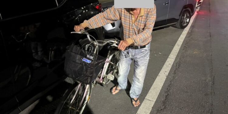 暖心內埔警轉贈愛心物資給轄內弱勢家庭暨內埔警訊