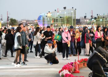 台灣燈會口碑擴散　外縣市遊客一日高鐵成新選擇