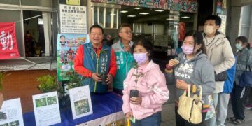 植樹愛長治　公所贈苗活動吸引民眾踴躍參與