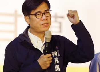 陳其邁施政滿意度達83%　賴瑞隆「延續成績是己任」穩穩邁向下一個黃金十年