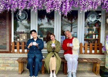 瑞里紫藤花季浪漫登場　山城化身紫色花廊邀旅人春日漫遊