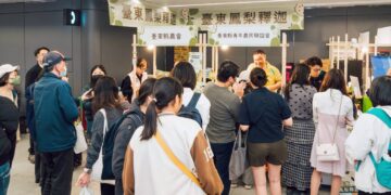 鳳梨釋迦產地直送北捷快閃攤反應佳 千餘斤鮮果銷售一空