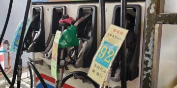 國內油價雙調漲　3/2起汽、柴油各漲0.2元及0.4元