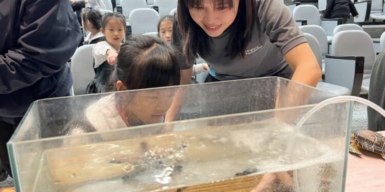 遠雄永續教育列車啟動　國家級教材帶領學童探索海洋