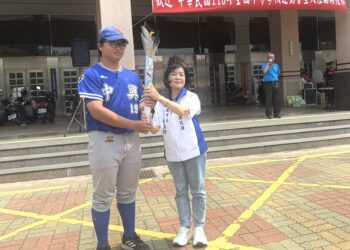 115全中運聖火抵南投！中興高中棒球隊熱情接引，497名健兒蓄勢待發