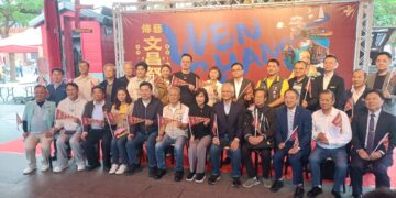 影音/宜蘭傳藝眾神巡航冬山河 百舟水路祝壽文昌帝君