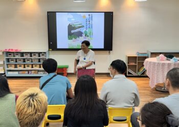 東華附小辦理親職教育講座  「從3C到三共」強化親子關係