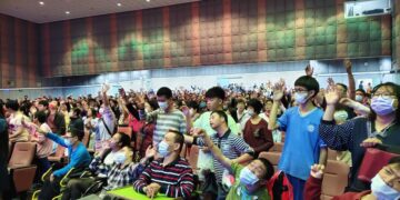 弱勢照顧不忘「心靈撫慰」  瑪喜樂邀請盛曉玫獻唱暖二林