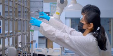 站上全球學術舞台     文化大學 2026 THE 世界學科商管理化雙領域入榜