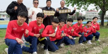 榮成紙業植樹節啟動「童心植未來」計畫  落實企業減碳影響力的延伸