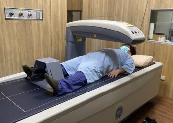 女性停經全身痠痛   中醫師提醒：停經後婦女及重咖啡飲者要留意