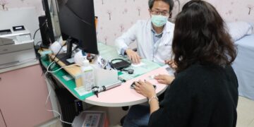 家族聚餐後出現喉嚨劇痛如刀割  「食人菌」爆家族群聚感染