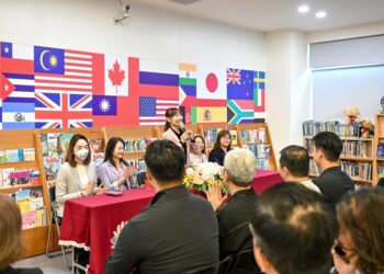 AI時代職涯怎麼選?康橋秀岡職涯日引入業界與校友經驗