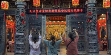 屏東青年發起「撿煙蒂大賽」達50天　邱瓊瑤（加分）號召青年行動將邁向100天守護家園