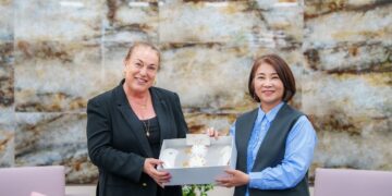 國際遊戲協會主席訪屏　推動兒童遊戲權國際注目