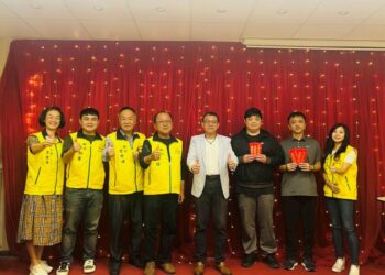 春節人潮中走散不驚慌　潮州警化身暖心大姊姊助童平安返家暨潮州警訊