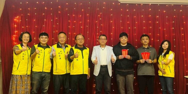 春節人潮中走散不驚慌　潮州警化身暖心大姊姊助童平安返家暨潮州警訊