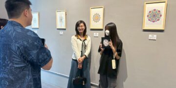「色彩裡的自己」青少年創作畫展　屏東青少年中心正式開展