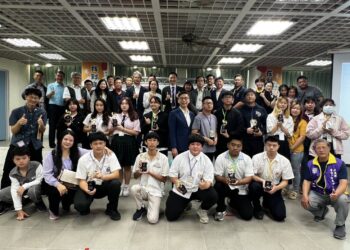 教懷利他獎　看見青春的溫暖與改變的力量