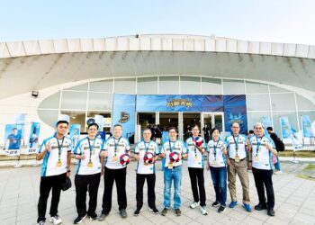 高醫體系首長團熱血開球! 校院齊發守護台鋼天鷹球員健康、倡議全民運動