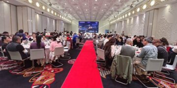 「越時空秀古今風華 」群英遊養多元交流協會推名人典範　廣受好評