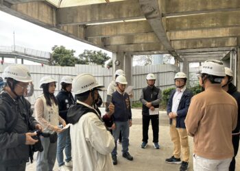 縣長視察羅東運動公園棒球場改善工程   爭取職棒賽事落腳宜蘭