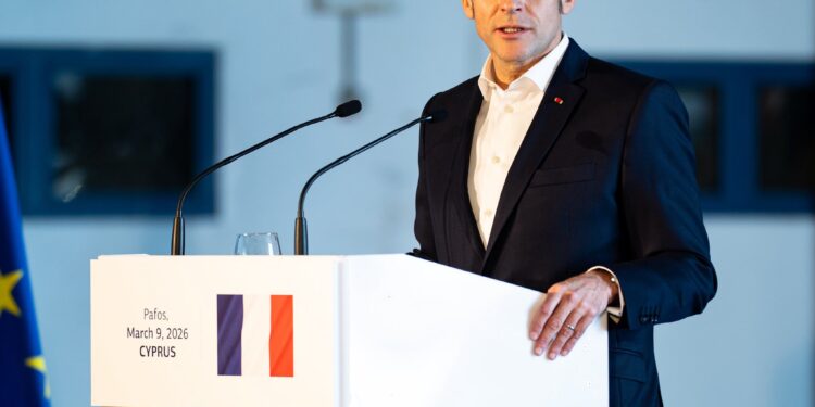 戴高樂號出動！法國派遣航母赴中東，戰略意圖引發國際關注