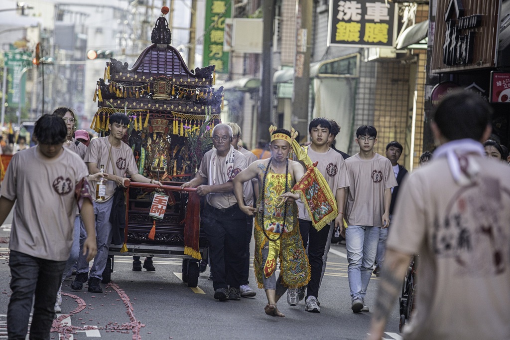 桃園慈善宮(天公廟)『玉皇大帝大天尊 宮殿安座六週年紀念』徒步平安祈福遶境，2026年(丙午年)國曆4月26日啟程。