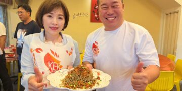 嘉義優鮮攻進新加坡餐飲市場　阿里山烏龍茶拉麵入菜單