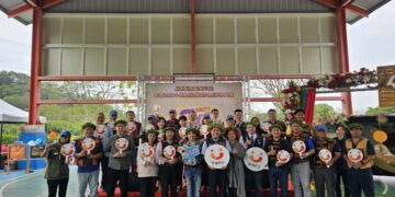 來義鄉幸福巴士獲贈1輛無障礙小巴 公私協力再加1