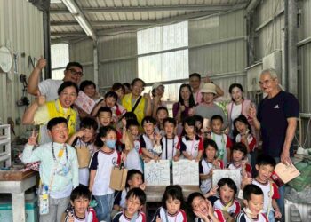 幼兒園課程「海洋大尋寶」 引領幼童徜徉石雕天地