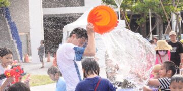 高雄兒童節壓軸登場　前鎮漁港水槍大戰嗨翻全場