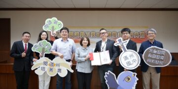 屏東115年閱讀磐石獎大放異彩　表揚獲獎學校及閱讀推手