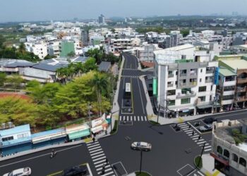 黃偉哲主持仁德文賢路拓寬動土 斥資12.6億打造南北交通動脈 預計118年完工