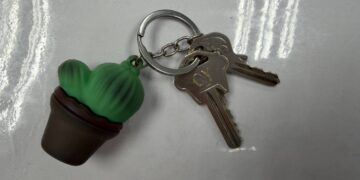 選舉看板遭毀損挑戰公權力？前鎮警火速追人　深夜查緝到案依法送辦！