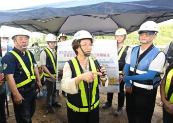 提升中彰通行便利性   王惠美視察臺中大肚-彰化和美跨河橋梁工程