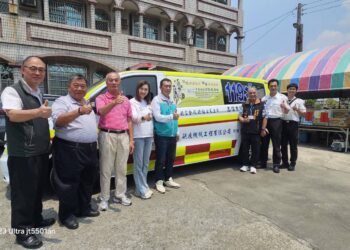 大寮林園區議員李雨庭勤走基層今適逢玄天上帝聖誕  不忘祈福國泰民安