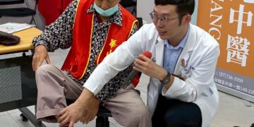 華山苓雅1天使站23週年慶　攜手中醫師守護長輩健康