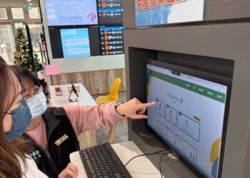 面對職涯迷惘或職場挫折  求助專業諮詢化解職涯低潮