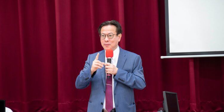 彰基醫消攜手打造「移動急診室」  彌補城鄉醫療落差守護 200 萬鄉親生命線