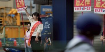 彰化市長人選未定謠言放話不斷  温芝樺不畏謠言以行動爭取支持